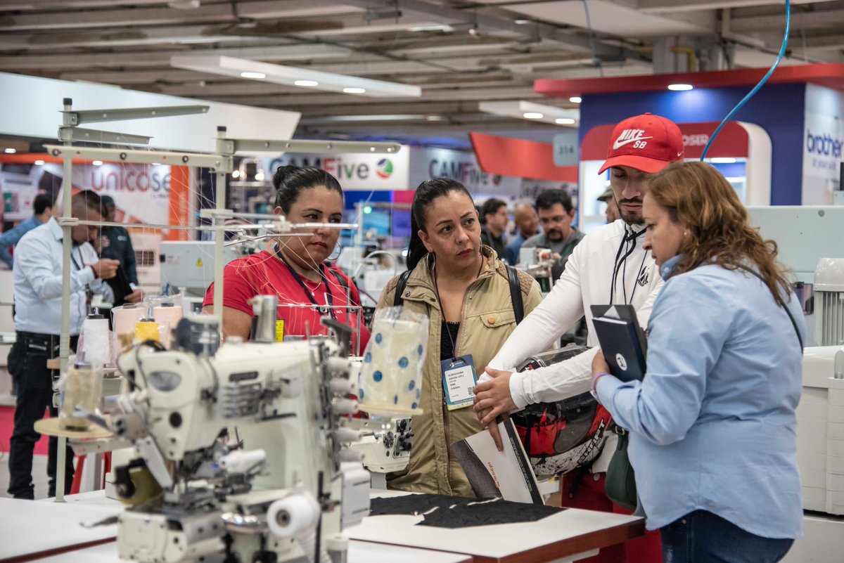 tsmnoticias's tweet image. #Mercado #Economía ⛽️⌚️📠💰
Se inauguró la quinta edición de #Createx en #Corferias bit.ly/3Mf41yR