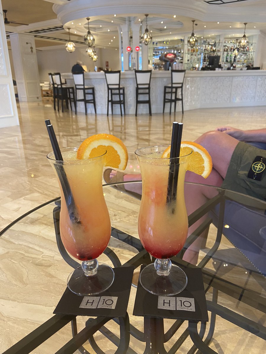 Cocktails in #salou @badge_is_in  #H10Hotels