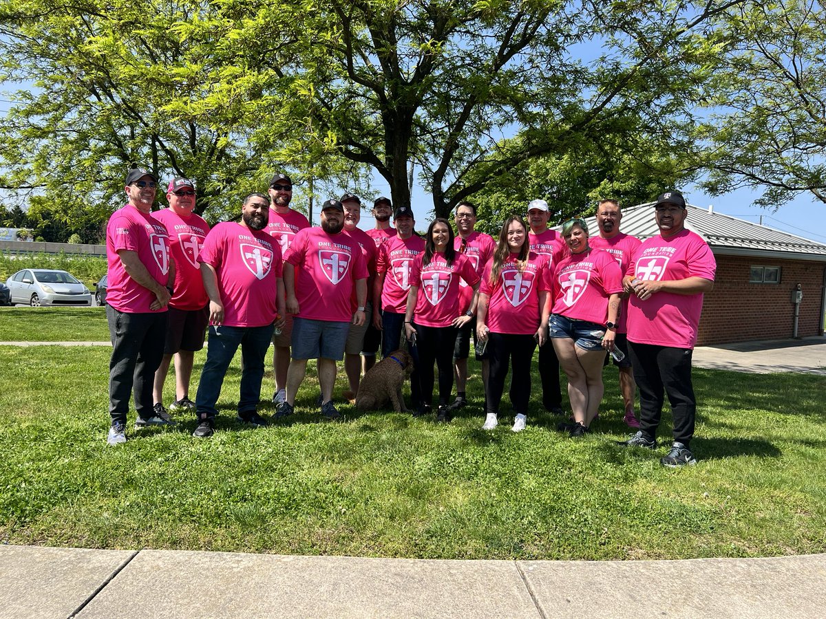 LT_Friendly's tweet image. I am so proud to be part of the @TMobile family in Central PA! Today we walked to help raise awareness for veterans issues and to show that we are willing to #carrytheload @OneTribe_22KILL #22KILL #MobilizeForService @dkensey #MDCPUNITED @JohannesPiket @ChappyCLT