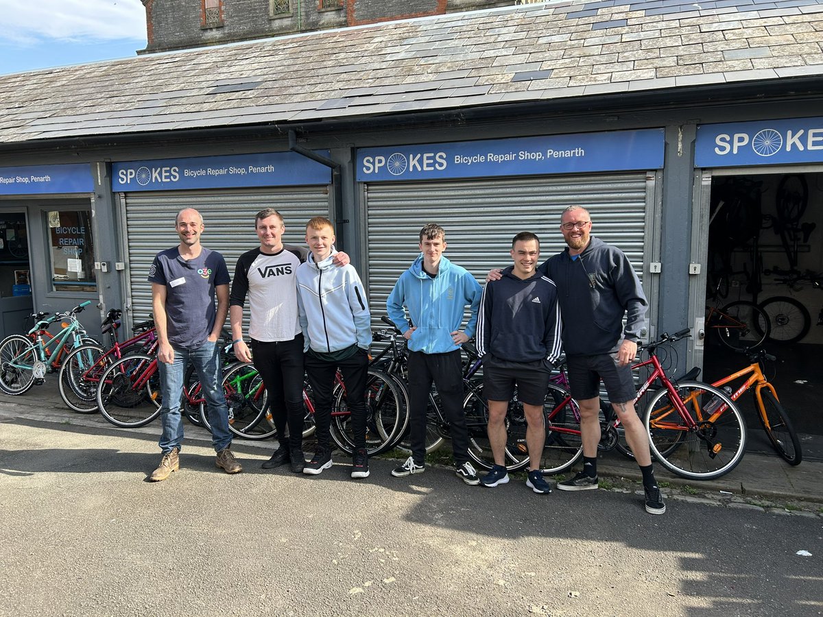 Thank you so much to the fantastic <a href="/O3elements/">o3e</a> for their kind donation of new bikes, helmets and general bike gear last week. The work you do is brilliant! #MakeADifference #teamwork #maketheworldabetterplace