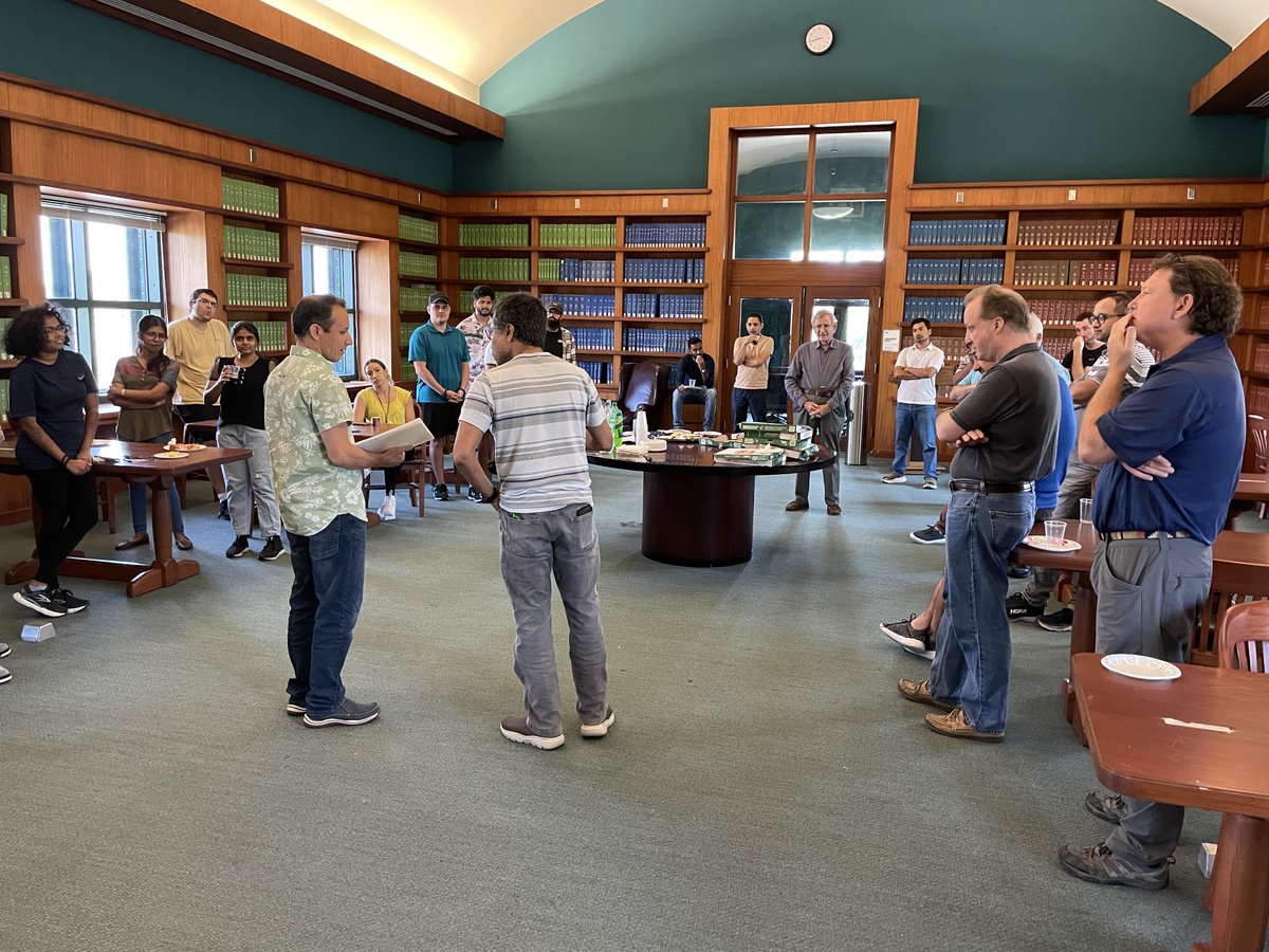 What better way to end the academic year than celebrating our amazing graduate students with a pizza party? 😀
Congratulations again to Moslem for the 2023 Physics Department Graduate Student Award!