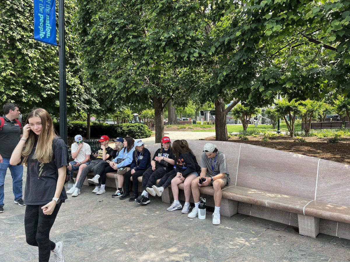 00000IE's tweet photo. @2023SMSDC bus #3 https://t.co/K8OLLRiVxv