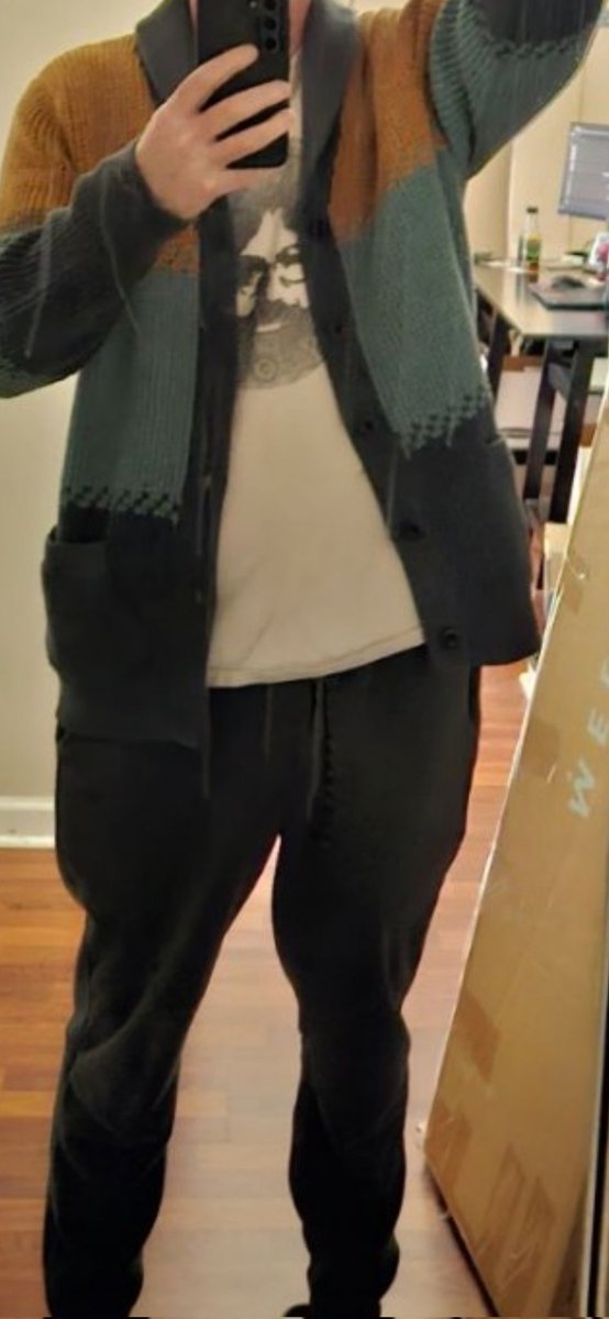 gaaarwood's tweet photo. New cardigan drop day 🙌 

#FashionTweet #swaddled https://t.co/RUmqyq5sJh