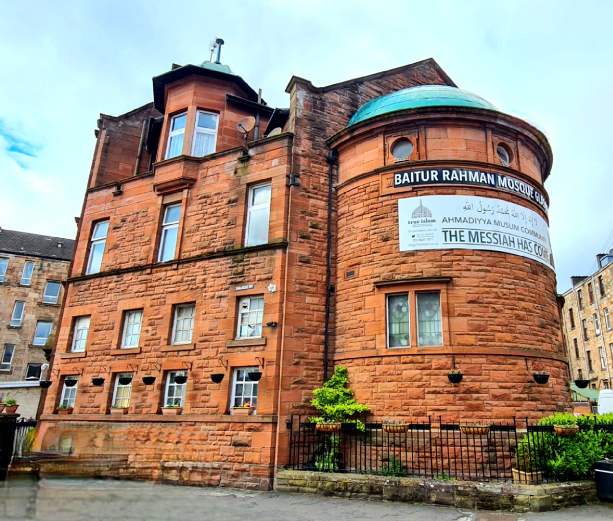 is_glasgow's tweet photo. The former Saint Vincent Masonic Halls, Haugh Road, Glasgow. Designed in a Renaissance Style by Sinclair and Ballantine and built in 1904.
#glasgow #architecture #glasgowarchitecture #glasgowbuildings #masonichall #buildingphotography #architecturephotography https://t.co/qaRIVxSPAf