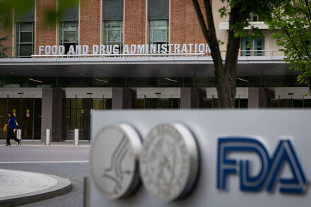 "F.D.A. Advisers Say Benefits of Over-the-Counter Birth Control Pill Outweigh Risks" via NYT ift.tt/a2i8FAW