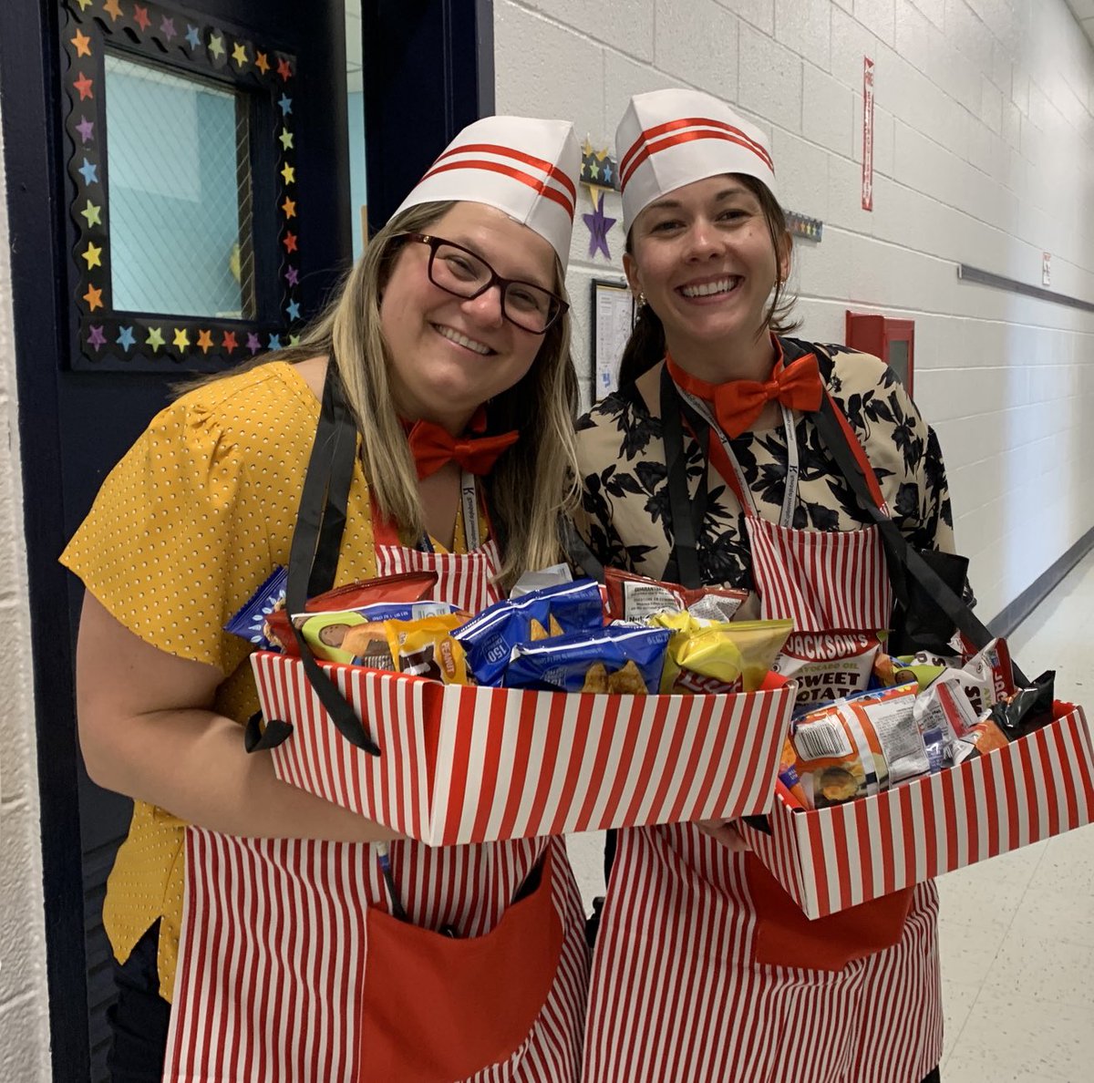 What a fun treat!  Our principal, Dr Bernal and Asst Principal, Ms Thorn delivered treats to the staff with a smile!  ⁦<a href="/fernbrooknj/">Fernbrook Elementary</a>⁩ ⁦<a href="/RandolphSchools/">Randolph Schools</a>⁩ ⁦<a href="/mbernal_DrB/">Michelle Bernal</a>⁩ ⁦<a href="/KatherineTThorn/">Katherine Thorn</a>⁩