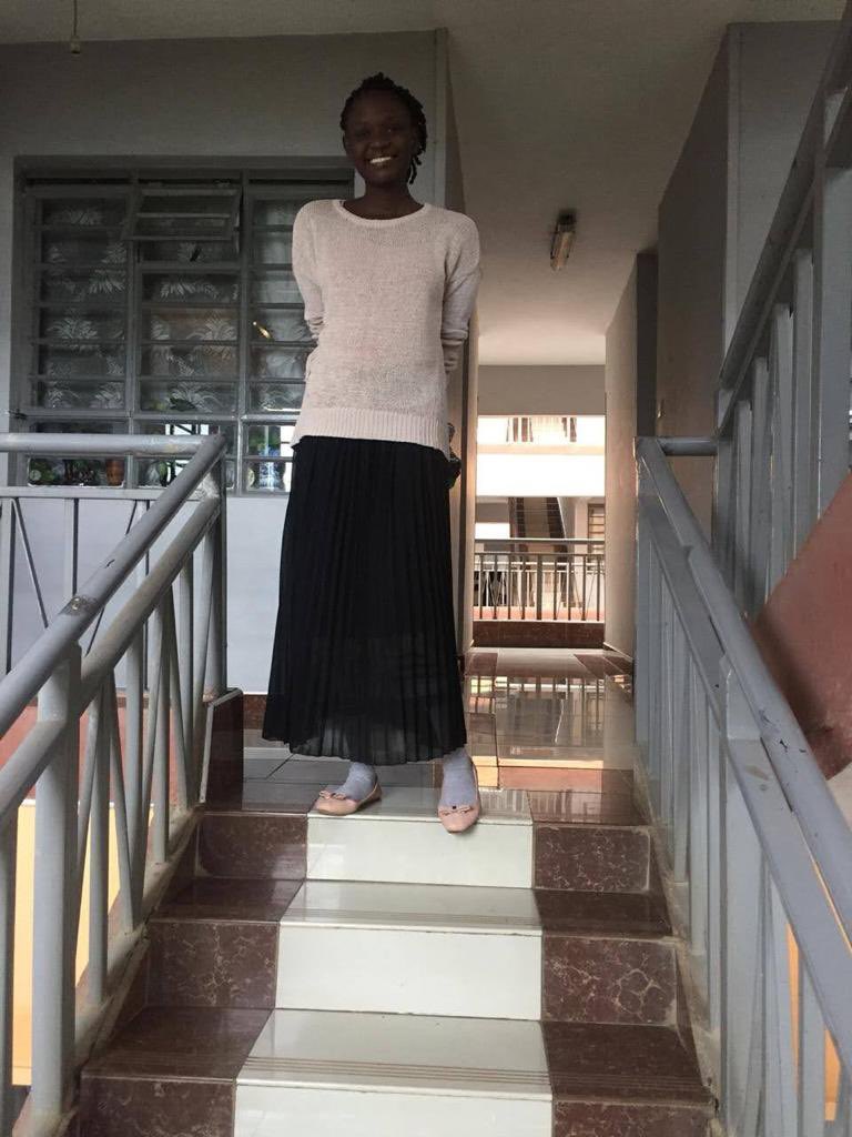 EffieJoan's tweet photo. A friend just sent me the first picture from 2020 and wueh ni God. I was at the level below rock bottom. 
Thread 🧵 https://t.co/6TvZVbrhsX