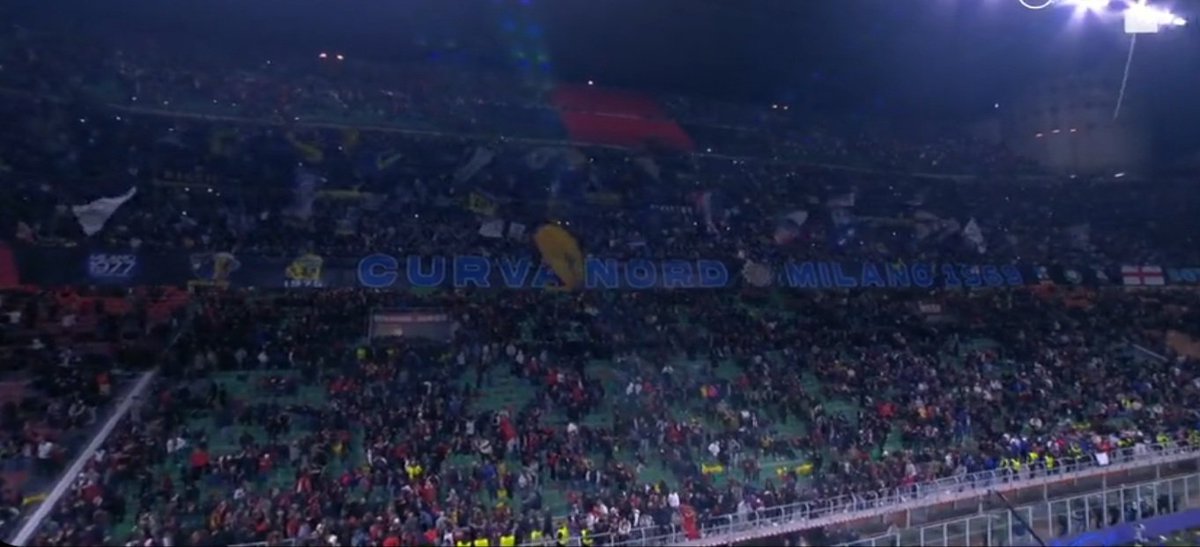 Lelahel201's tweet photo. #STADIOSANSIRO #MILANO
ORE 21:00 partita di andata 
@ChampionsLeague 
#milanFcInternazionale 
#risultatofinale 0-2
tutto nel 1° Tempo: 
8' #dzeko 
11' #Mikhitarian
#Foto1 un plauso alla nostra fantastica e mitica @UltrasInterCN69 
@alessan28580338 
@CarlaTua18 
@rita6255 https://t.co/x33kJIPmxX