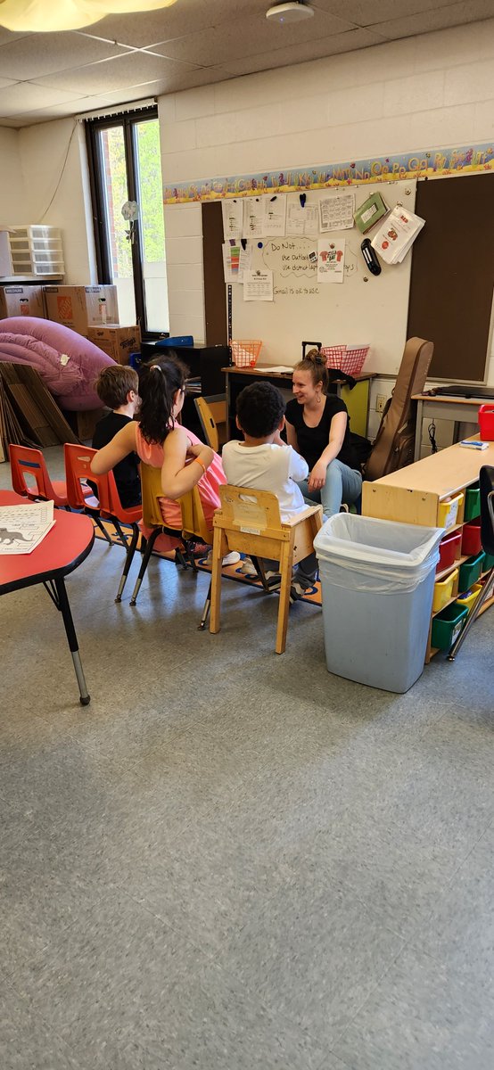 Students LOVE music therapy day! Getting ready for some fun! @nashuaschools #onenashua #nsd42