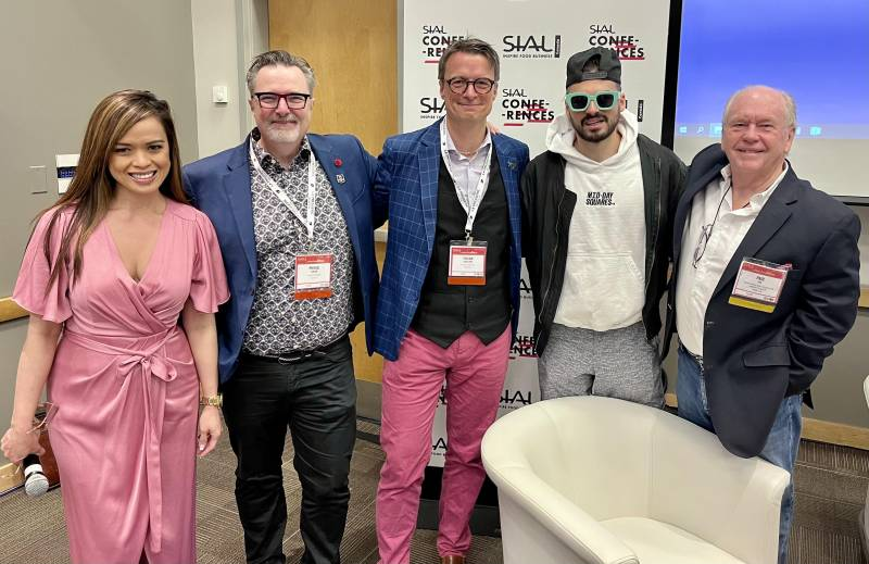 At @SIALCANADA...I'm with @Ccarpio01, Media Personality & Entrepreneur, @MELeBlanc_co, co-host and producer of The Food Professor podcast and Jake Karls, @MidDaySquares, and Paul Uys, Former VP at Loblaw and grocery legend.