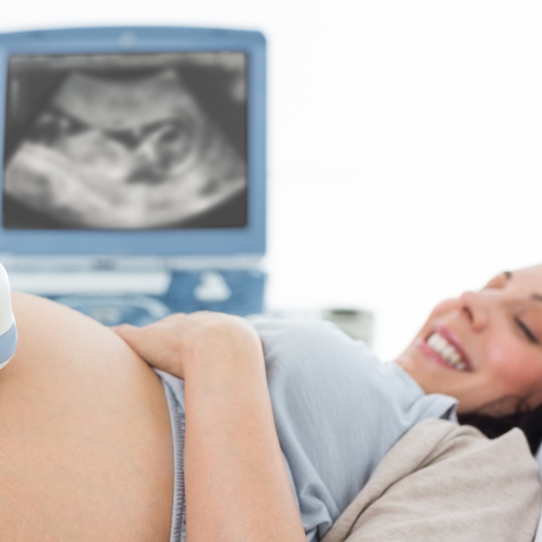 CareNet_Friends's tweet photo. Are you your 1st/2nd trimester and want to take a peek at your little love? Or do you know someone who is?

We just had two slots open up for our model scans tomorrow!! Call us and grab a picture!

301-737-4604 https://t.co/W3HDNwIhbb