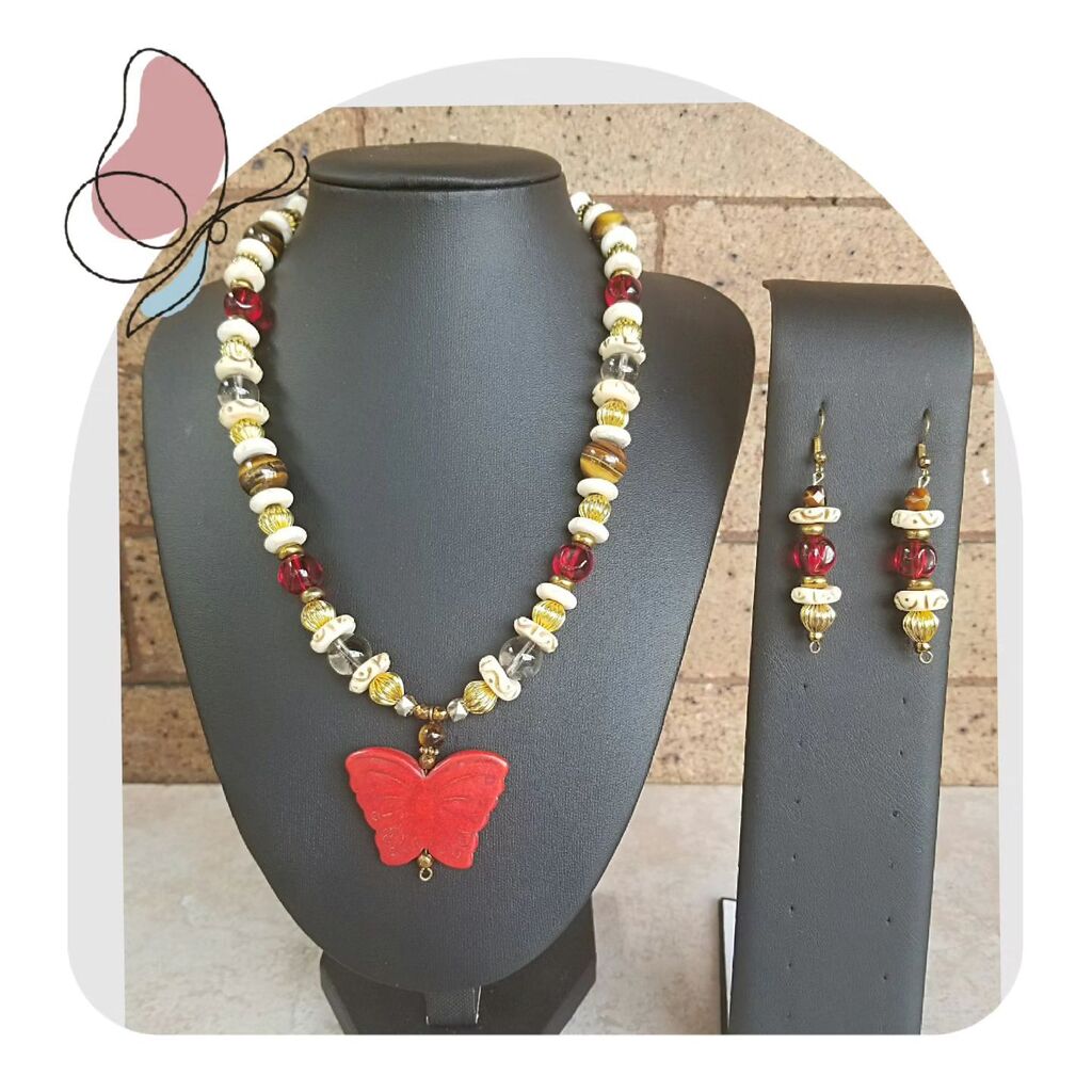 The Butterfly Effect. 🦋 #handcrafted  #handmadejewelry#butterflyjewelry #jewerlydesigner #jewelrylovers #jewerlydesign #jewelryaddict #jewelryaddiction  #beadednecklace  #beadedjewelry #handcraftedjewelry #jewelryartist #Jewelry #uniquejewelrydesign … instagr.am/p/CsEkVkKuw8_/
