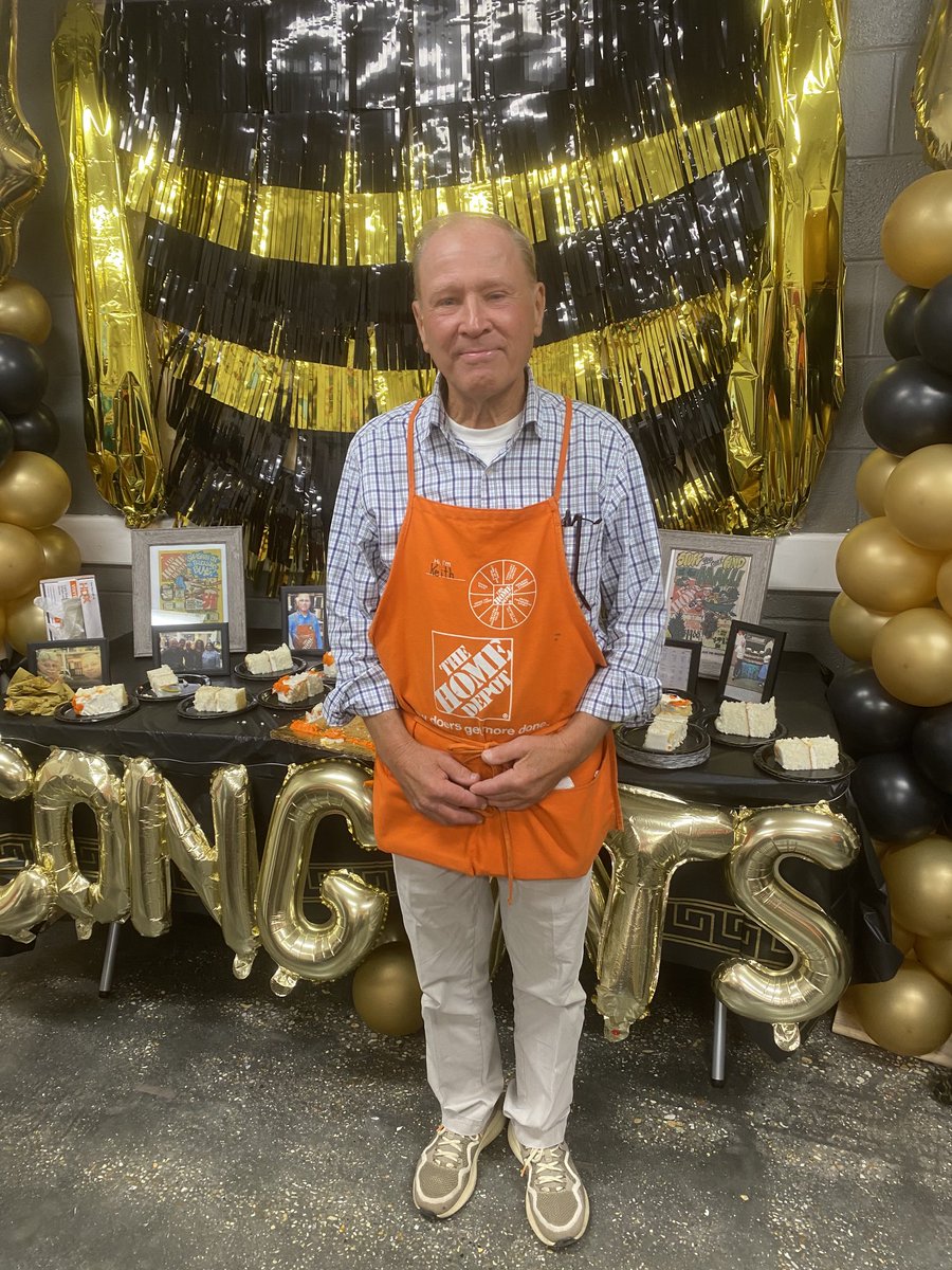 Keith Flores from store 0349 in Kenner Louisiana celebrating 40 years at the Home Depot.Congratulations