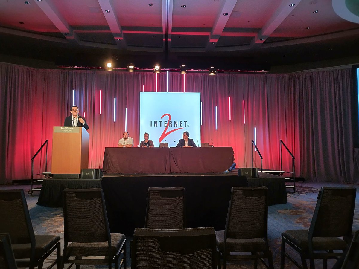 alexjbushell's tweet image. Global Partnerships panel at @Internet2’s #CommEX23 featuring @CANARIE_Inc @RedCLARA @Rede_RNP and @RENATAColombia