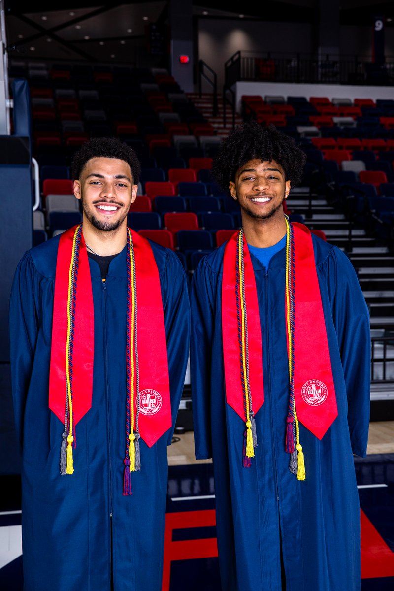 Liberty Men's Basketball on Twitter "Congrats to these 4️⃣ on earning their degrees! 🎓📜 Great