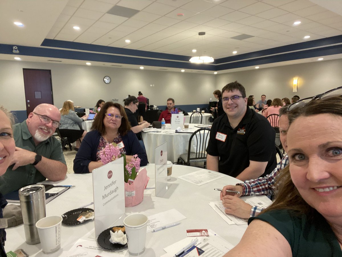 HemmingwayTracy's tweet image. Great to meet some of our community partners at the Lewis Community Faculty-Partner Roundtable 2023 #communityengagedlearning #lewisU #makingconnections