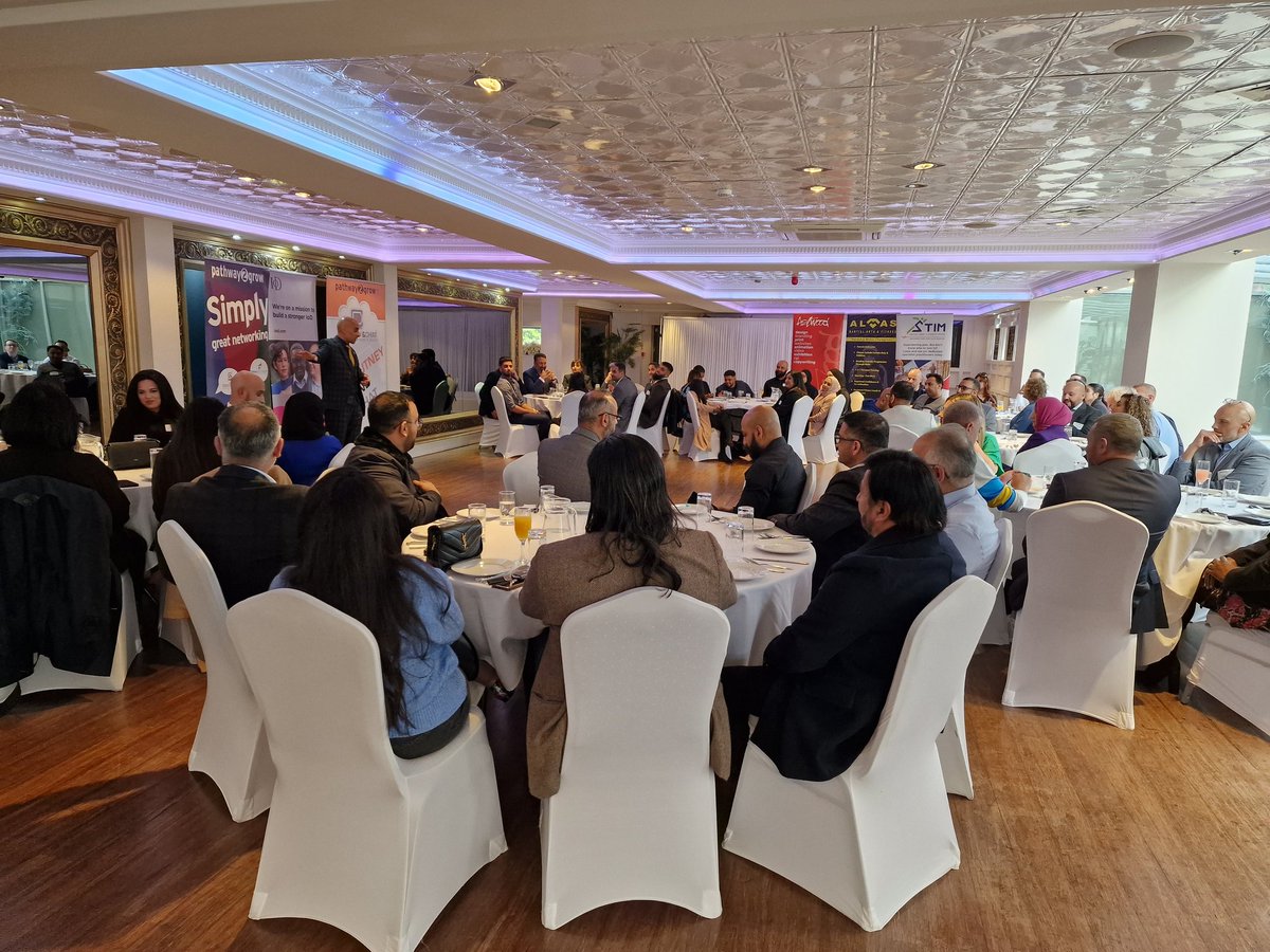 Tonight's event is on 🔥! Immersed in #chutneyandchat, building meaningful connections, embracing fresh perspectives, and collaborating with inspiring minds! 📍🤝✨ #ConnectionsMatter #business #IoD