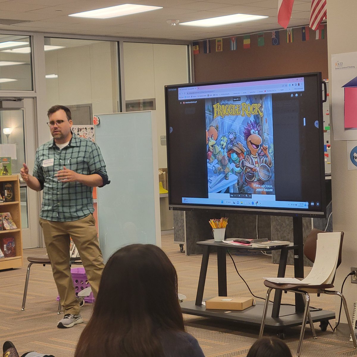 VRMS 6th graders and Portfolio Art students got to hear from award-winning author and illustrator <a href="/Jared_Cullum/">Jared Cullum</a> today! What a great example of perseverance and chasing after your passions🖌📚