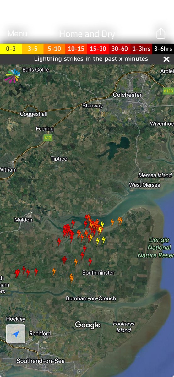 Thames Weather 🍁 on Twitter "Very active storm over the river