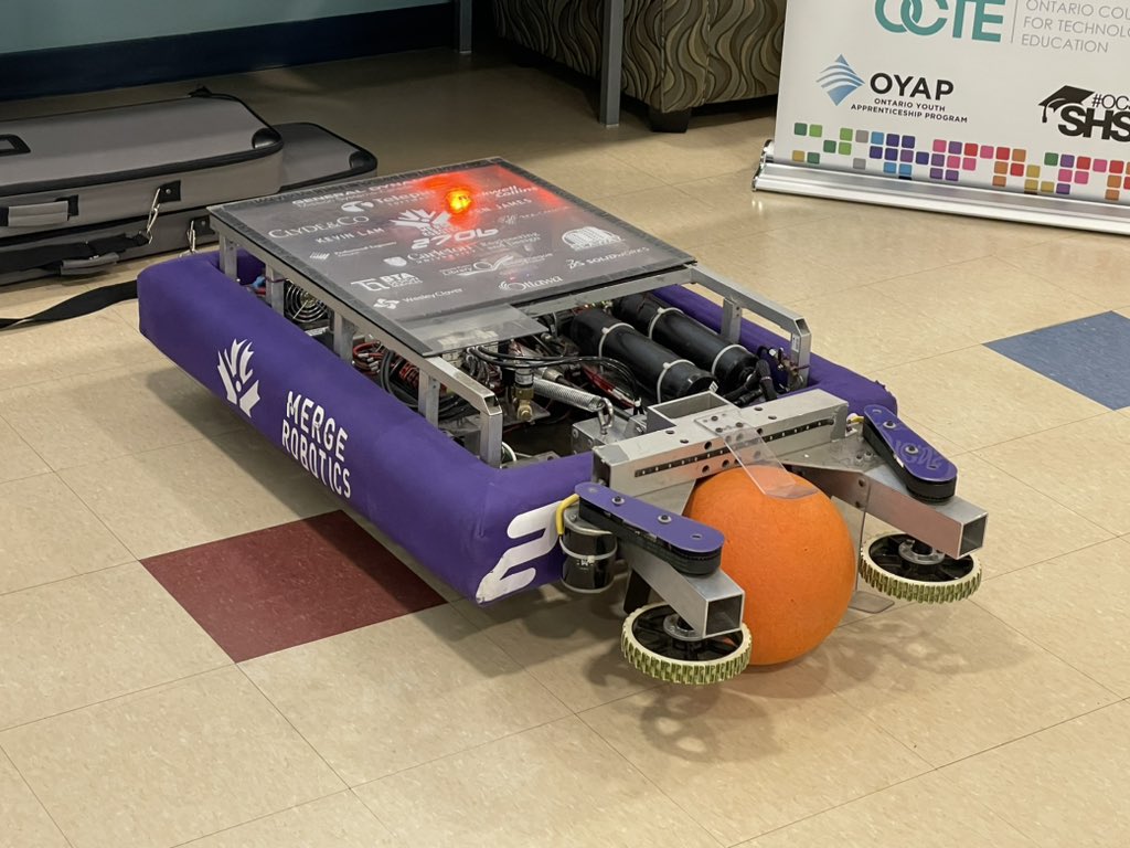 AllSaintsOCSB's tweet image. This afternoon, Gr12 student Joanne Tran presented to students in grades 8-11. Approx 150 students learned about opportunities in business, hardware and software. It looks great on a resume and offers scholarship opportunities! #ocsbBeInnovative #BeCommunity