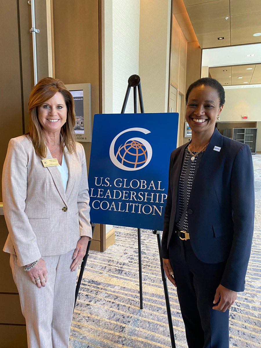 USTDAdirector46's tweet image. Glad to have @LeaderMcConnell’s State Director @RobbinTaylor at our @USGLC roundtable supporting engagement with Kentucky.
