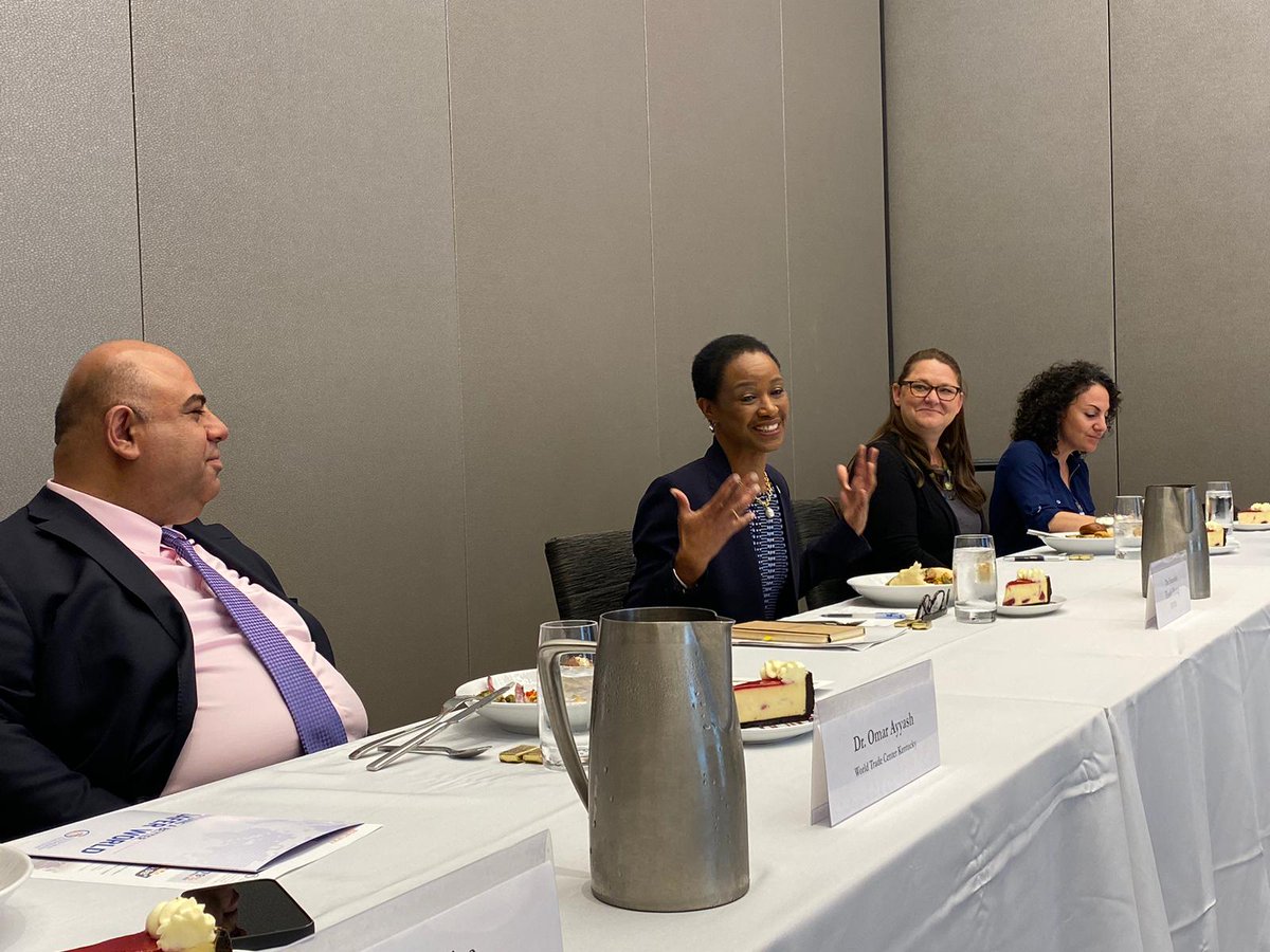 USTDAdirector46's tweet image. Glad to have @LeaderMcConnell’s State Director @RobbinTaylor at our @USGLC roundtable supporting engagement with Kentucky.