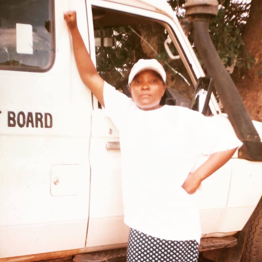 AuthorHerbert's tweet image. My good pal &amp;amp; head of the youth anti-AIDS club. Looking fierce here, gf! #peacecorpszambia #peacecorpslife #grassrootseducation instagr.am/p/CsEtuHwPw08/