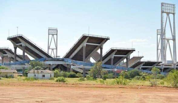 RevoGangSta777's tweet photo. Mabopane was the richest black only township during Bantustan. It was the first township in South Africa to have a shopping mall, cinema, casino, stadium, private clinic and the second largest train station after Park Station in Johannesburg. https://t.co/Xe4FtFeevK