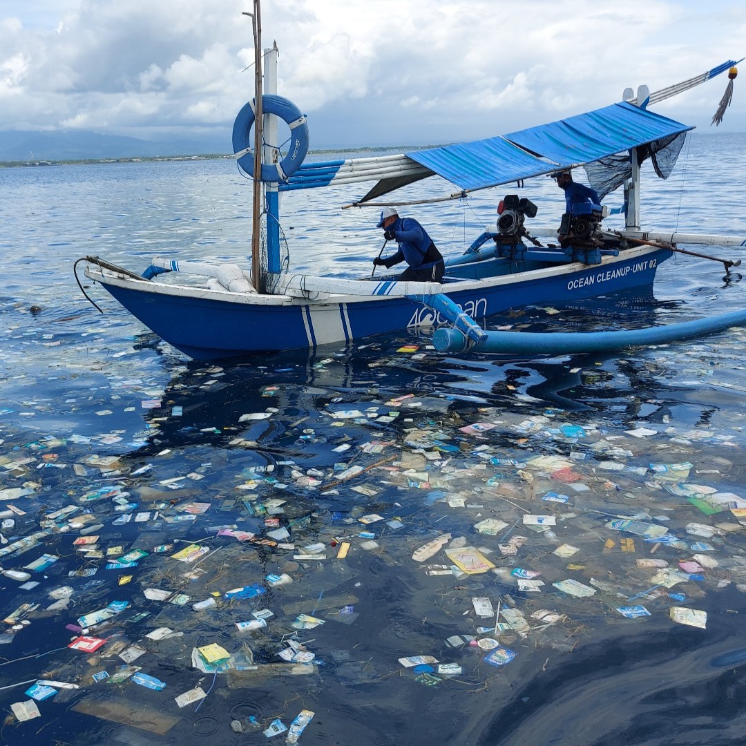 "We need to respect the oceans and take care of them as our lives depend on it. Because they do" -Silvia Earle

Will you join us in the fight against ocean plastic pollution?

Drop a 🌊 in the comments to show your commitment to cleaner oceans!