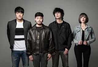 Jango_Radio's tweet image. Rock out to the #krock anthems!

Tune in below to K-Rock Hits featuring 2 Day Old Sneakers, Adios Audio, Band Nah, SE SO NEON and more!

bit.ly/3PSDAyK