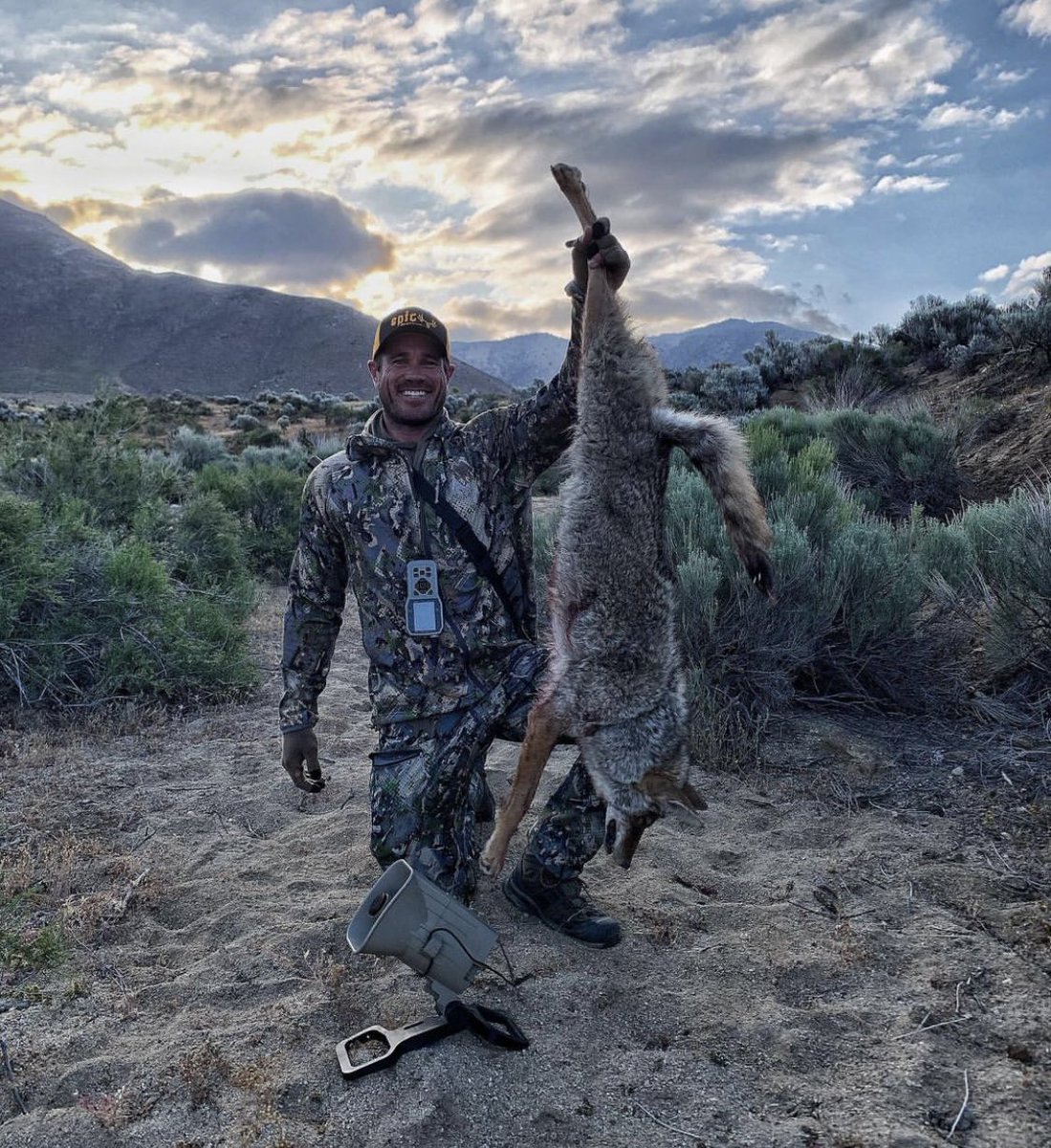 Our buddy Ryan Block hasn’t been giving the coyotes any slack. This makes number 50 on the season for Ryan! #foxpro #coyotehunting #coyotecalling #predatorhunting #nooffseason #weliveforthis