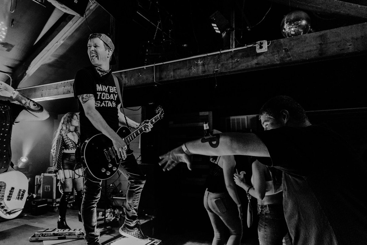 TripleRailTurn's tweet image. Thank you Arties and Looneys Pub for another great weekend! 🙌