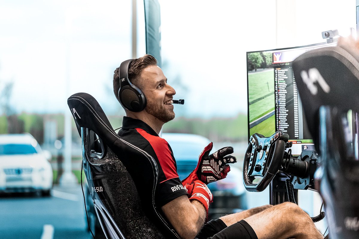 Advanced SimRacing tweet media