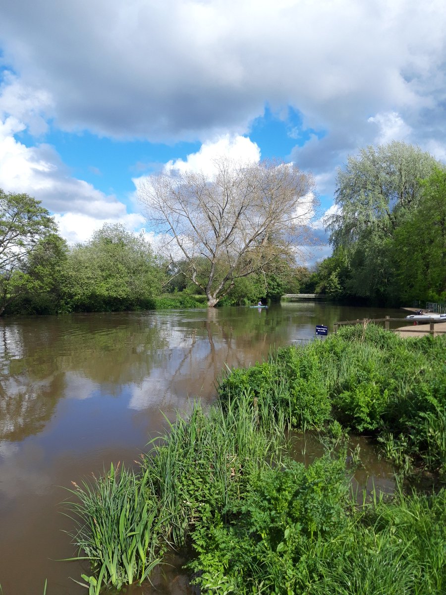 Grandalps's tweet photo. #Stourriver @CanfordSport @CanfordSchool https://t.co/DmyyxEa0nw