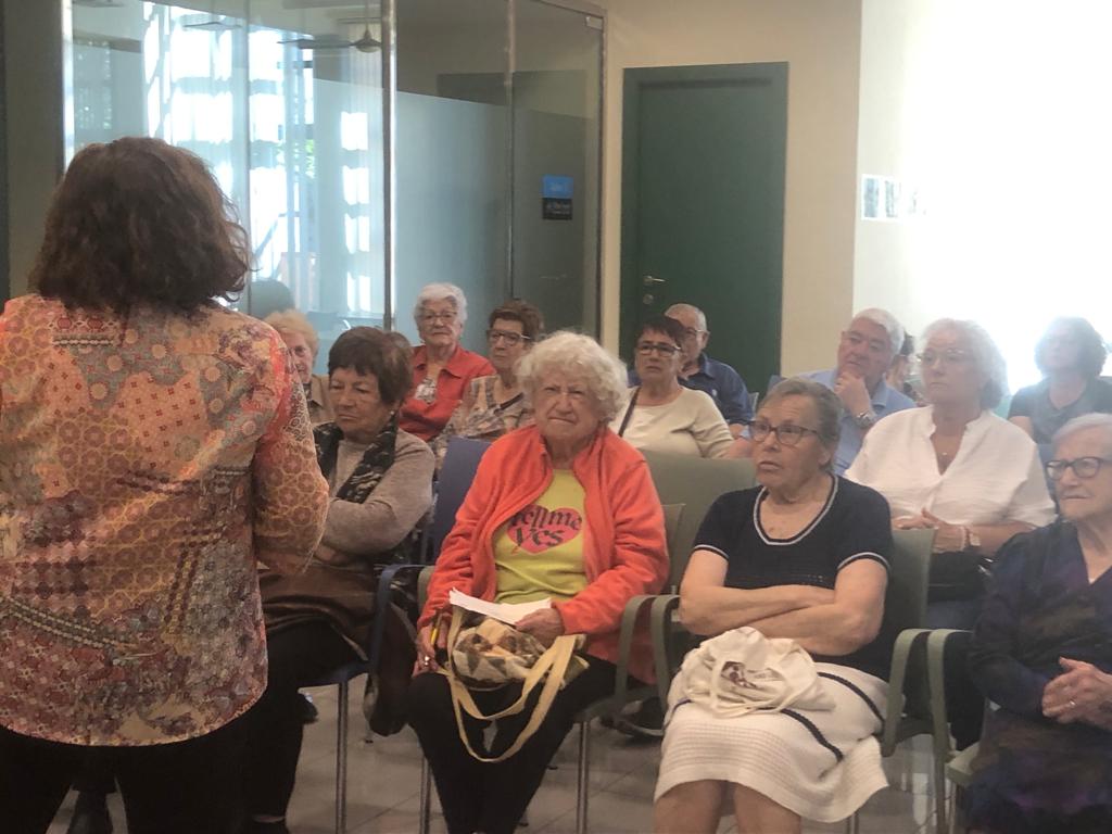 Eva Torra Escarrer (@evatorrae) on Twitter photo Un dimecres més a l #EscoladeSalut de <a href="/SVCastellet/">SVCastellet</a> hem parlat de l ' impacte de la religió en el nostre dia a dia, amb la infermera Pilar Sáez <a href="/Cadia12345/">Cadia</a> <a href="/icscatcentral/">ICS Catalunya Central</a> <a href="/icscat/">ICS. Generalitat</a> Un dimecres més a l #EscoladeSalut de <a href="/SVCastellet/">SVCastellet</a> hem parlat de l ' impacte de la religió en el nostre dia a dia, amb la infermera Pilar Sáez <a href="/Cadia12345/">Cadia</a> <a href="/icscatcentral/">ICS Catalunya Central</a> <a href="/icscat/">ICS. Generalitat</a>
