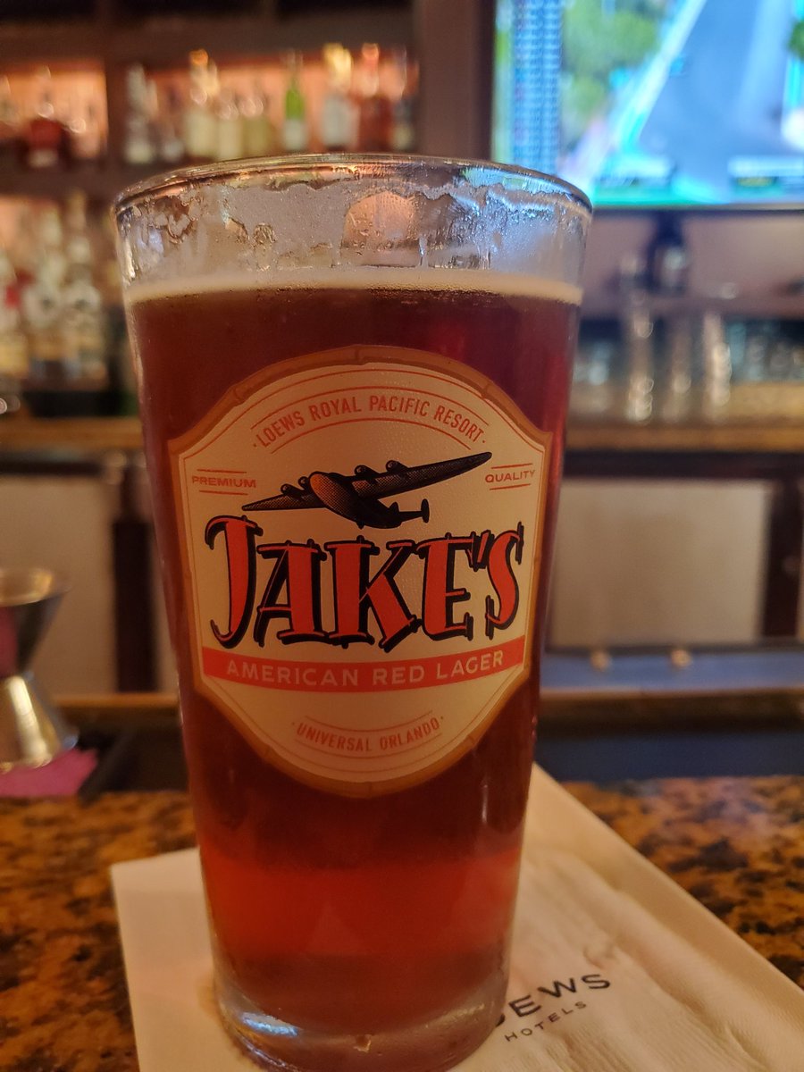 beer_around's tweet photo. When @UniversalORL Royal Pacific Resort  has BoGo beers available for Universal Annual Passholders, you know we got to enjoy this deal

A nice Jake's Red turned into many beers and alot of fun OUT of the Florida heat

#uoap #beertwitter #beer #Orlando #universalorlando https://t.co/uugn0KZqVs