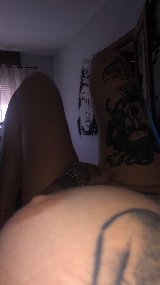 ElisaBrandani1's tweet photo. Tomorrow night - live stream 😈 https://t.co/qXrvV5Tl28