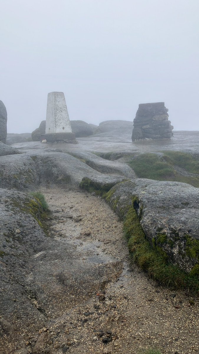 Ates_Tee_Em_El's tweet photo. A dry start but a misty finish to a great climb 🧗‍♀️ at #Goatfell this morning! Legs are like jelly but worth it! #IsleofArran #Arran #Scotland #Analogue https://t.co/vvFxHtwnw5
