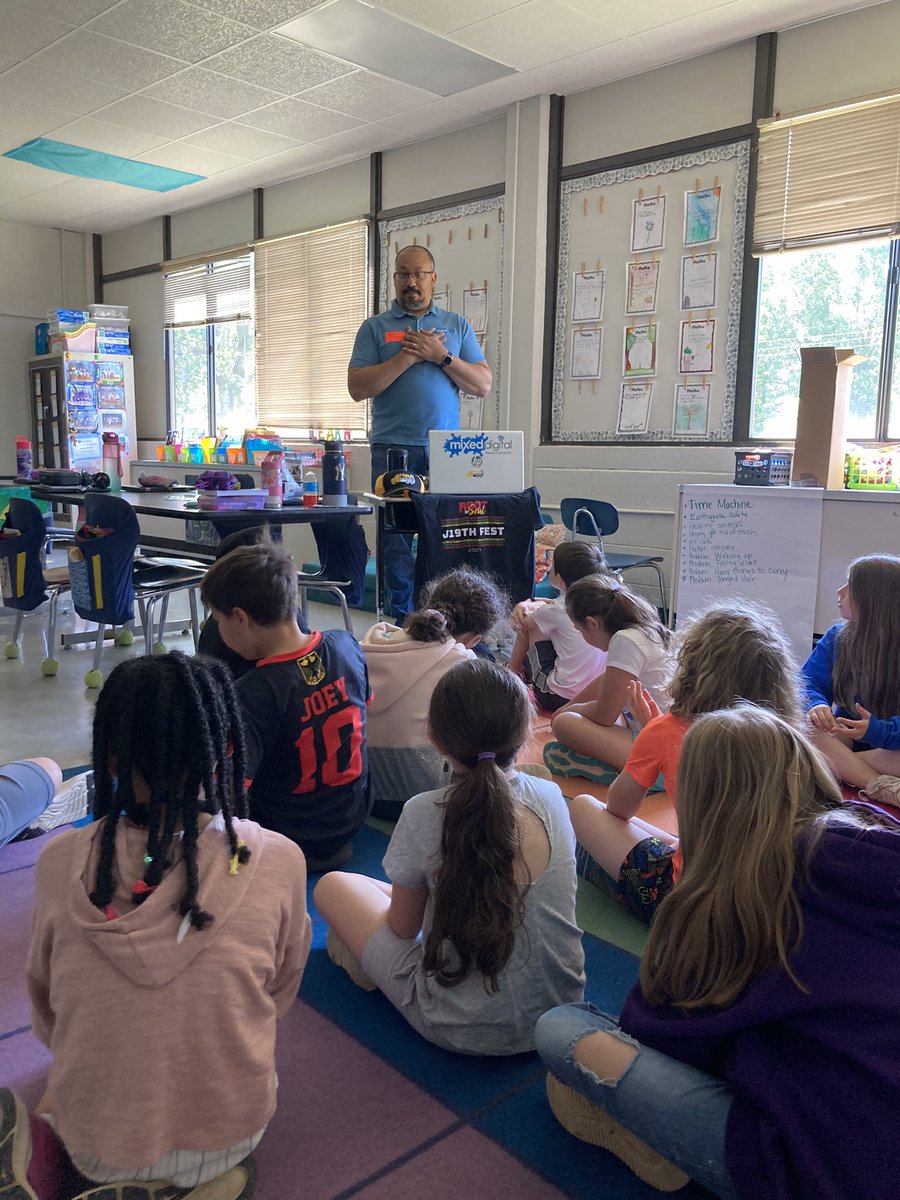 Kirsten Ross tweet media