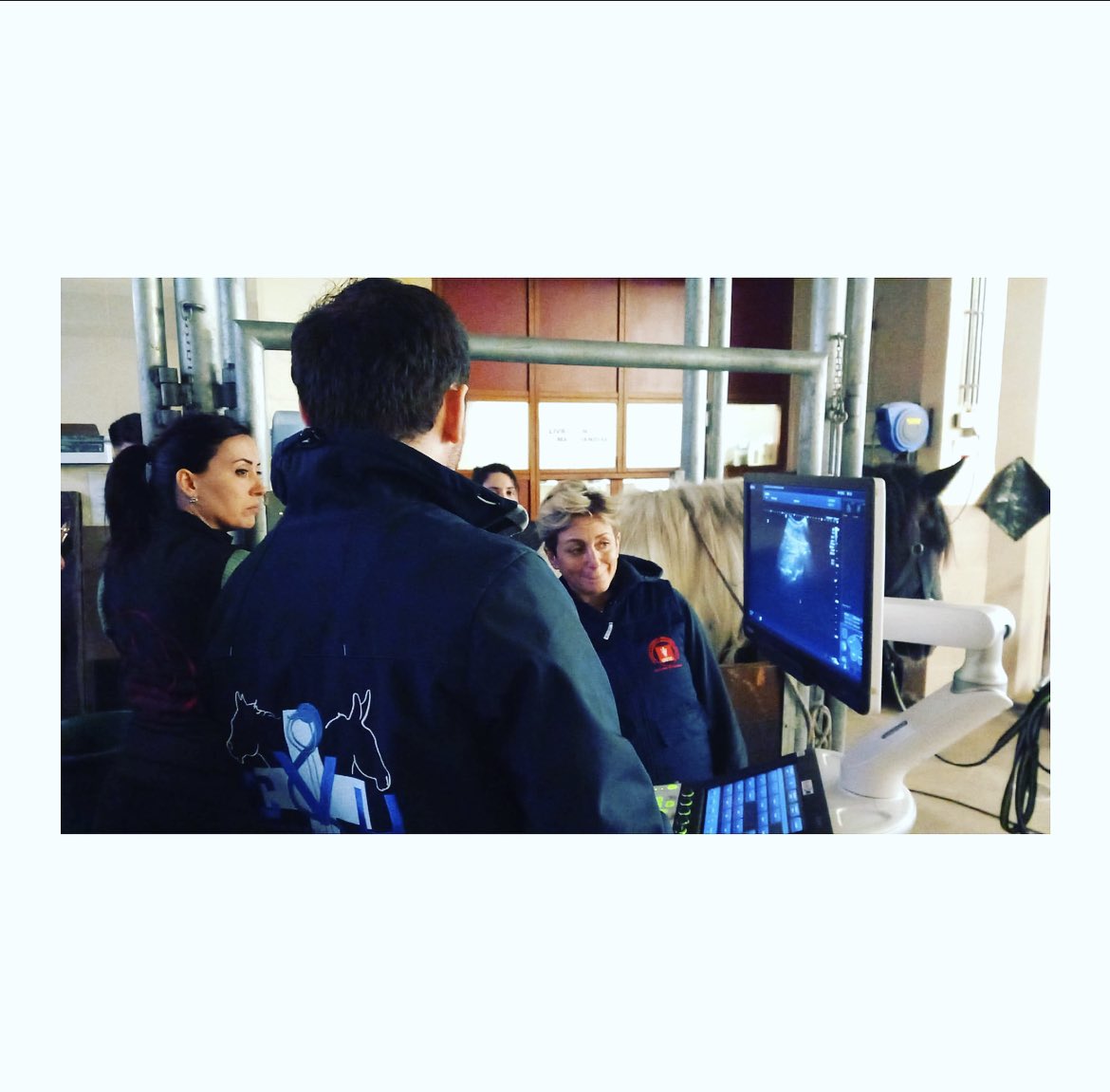 GiuliaGuerri1's tweet photo. Deuxième et troisième mois de residency 🩻 #residency #residencylife #ECVDI #itsalongwaytothetopifyouwannarockandrol https://t.co/gnG8v98lXC