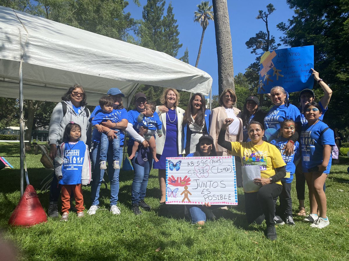 ChildrenNow's tweet photo. Our team had an incredible day advocating for #childcare with our amazing partners @ParentVoicesCA at their #Stand4Children23 day!
@CAgovernor @GavinNewsom the time is now to #FixChildCareCA & #TransformChildCare. Do you hear us?
Let’s get this done 🦋💙🦋💙
#CareCantWait https://t.co/ICgE3rF676
