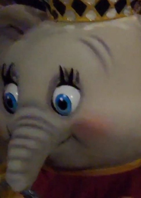 I also saw he&rsquo;s the only father she knew, seeing as he&rsquo;d been around since she was 4&hellip; https://t.co/NyKKvwEoNN<a href="/tag/allcolorsarebeautiful"class="tags"><span>#allcolorsarebeautiful</span></a>