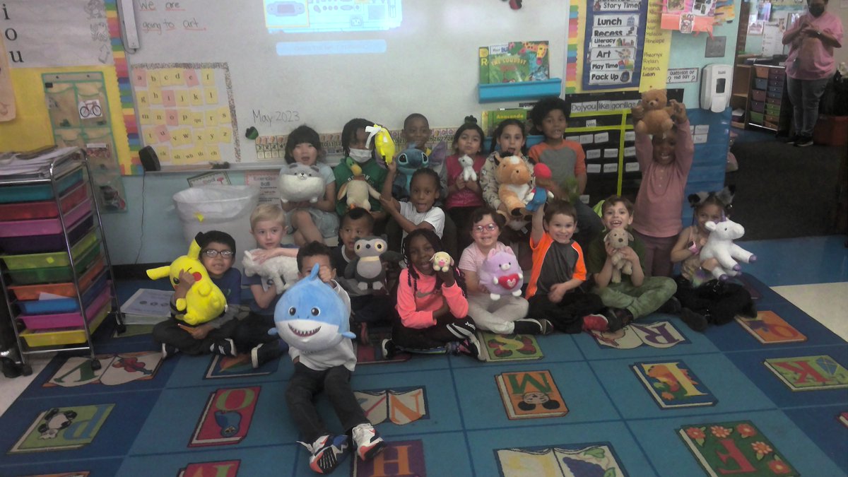 Kelly Lenihan tweet media