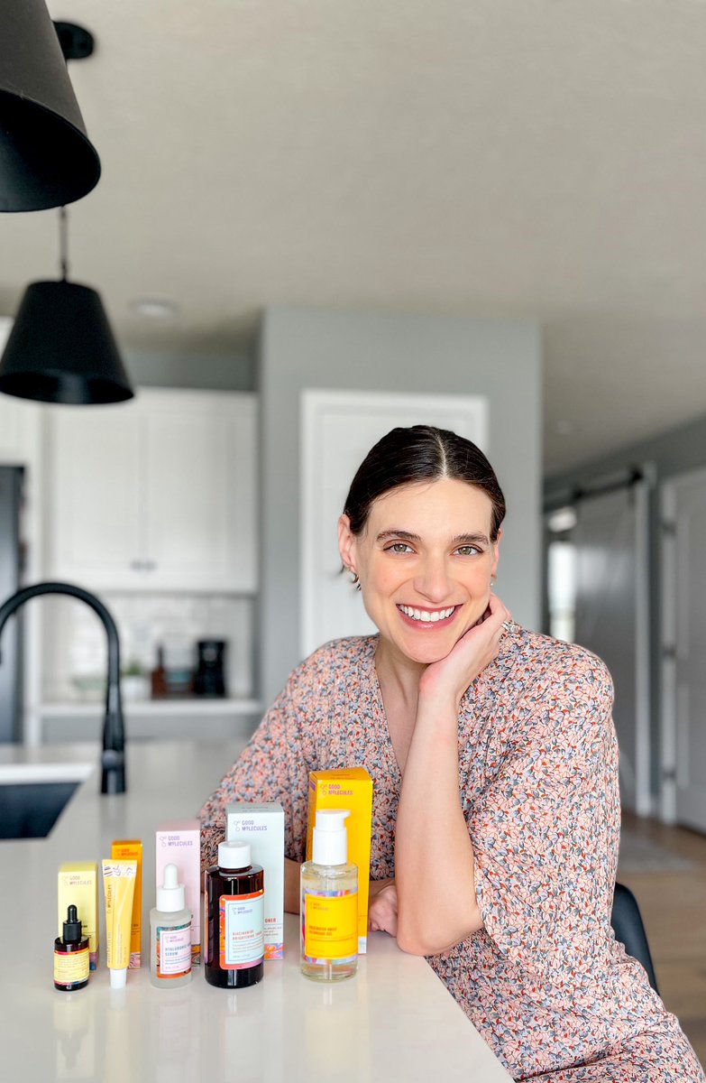 Today on the blog I'm talking all about my Giveaway with Good Molecules and where you can shop their products! Giveaway is live on my IG now through Friday May 12th. Click here to read: thedarkplum.com/2023/05/good-m…