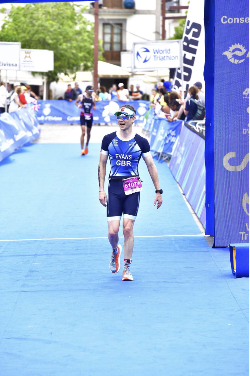 Dr Guy Evans tweet media