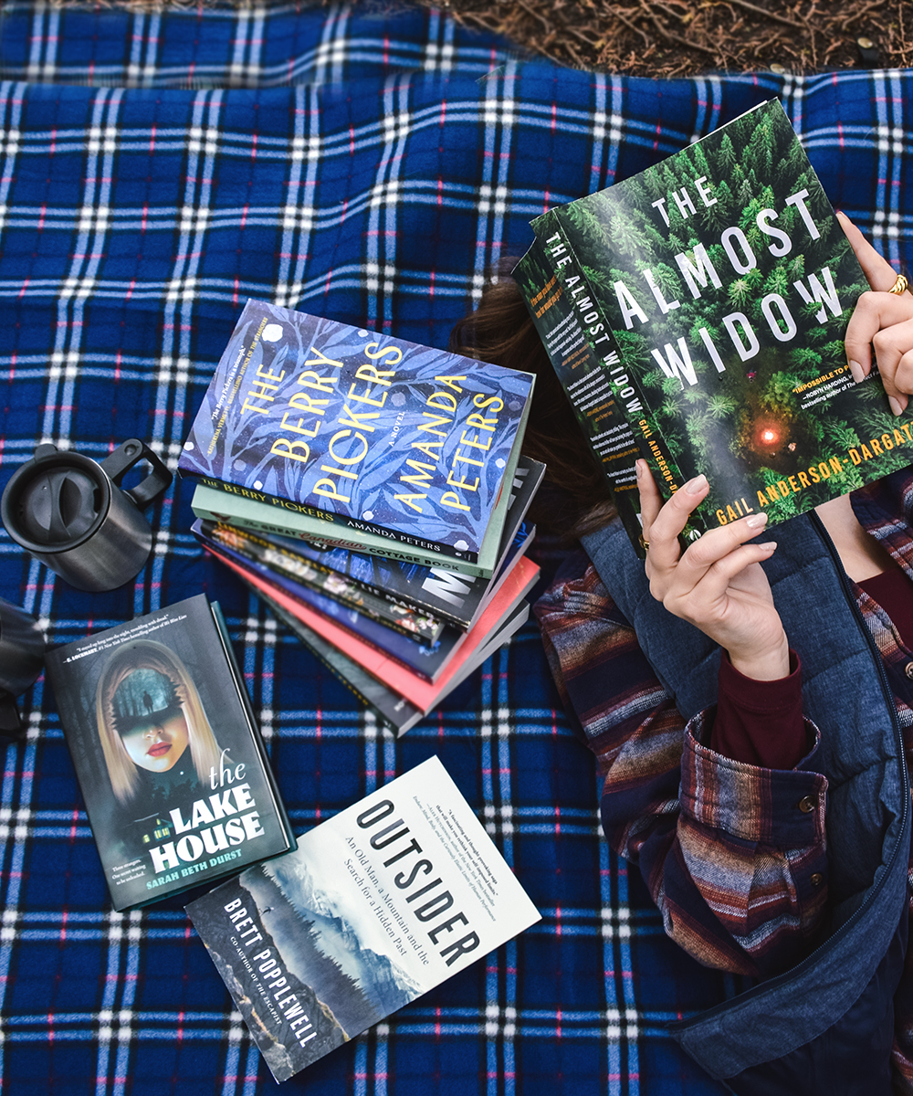 SWEEPSTAKES 🌲 From now until May 19th, we’re giving one lucky Canadian reader the chance to win a gift card towards a two-night stay for two people at a CABINSCAPE cabin, TEN new books, and more! Enter for your chance to win: fal.cn/3y8HQ
