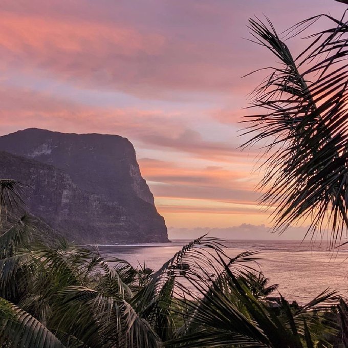 Howe is it possible to look this good? 🌅🤩  No filter is needed on this @NewSouthWales&nbsp;gem - just ask<a href="/tag/seeaustralia"class="tags"><span>#seeaustralia</span></a><a href="/tag/comeandsaygday"class="tags"><span>#comeandsaygday</span></a>