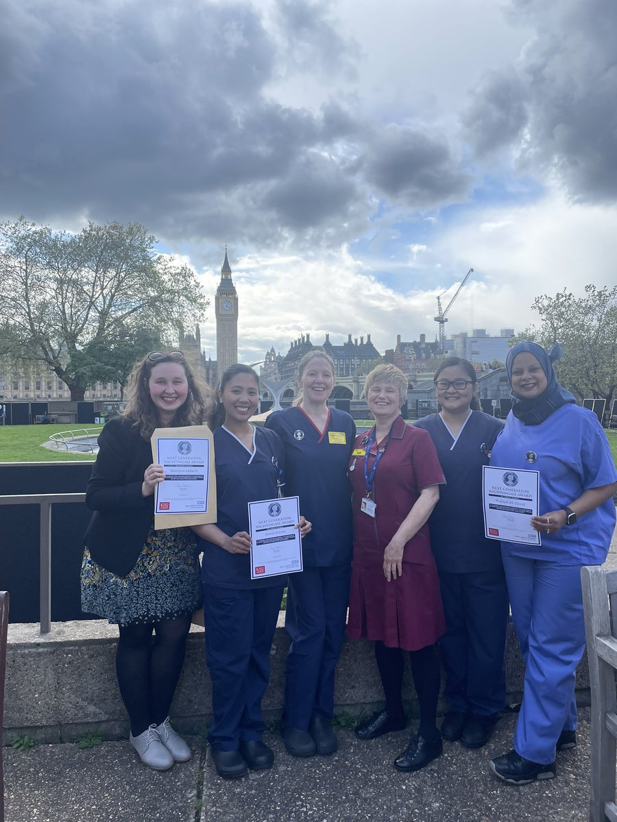 SariSundin's tweet photo. Awesome day today @GSTTnhs and @RBandH_nursing promoting our work and celebrating our new nightingale nurses and midwives 💕😍🥳💕
@LizAllibone @itsghreysnow https://t.co/Uj3MWFIfAr