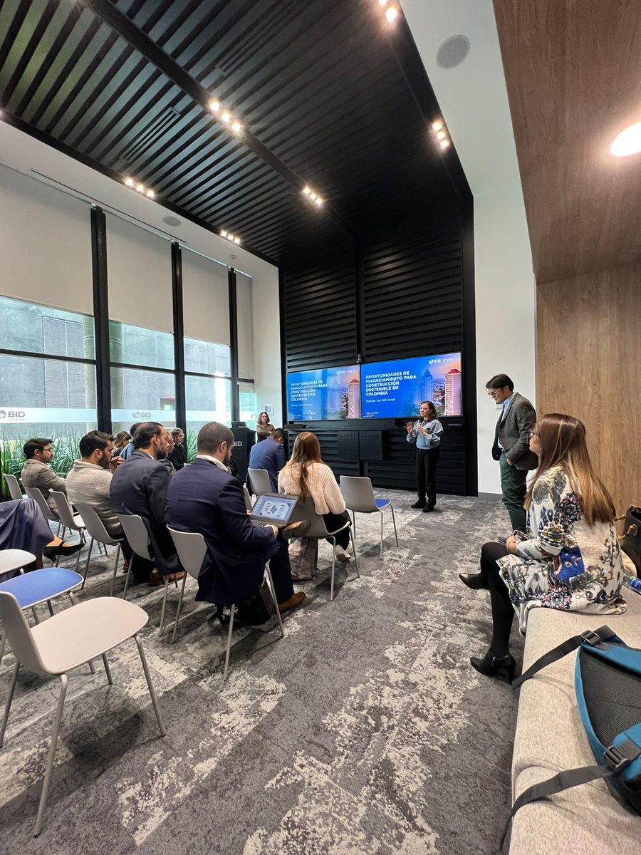 CCCSColombiaGBC's tweet image. Hoy estuvimos en el Diálogo con BID Invest y miembros del #CCCS donde exploramos oportunidades de financiamiento para la construcción sostenible en Colombia.

#LideresQueTransforman #Sosteninibilidad #ConstrucciónSostenible