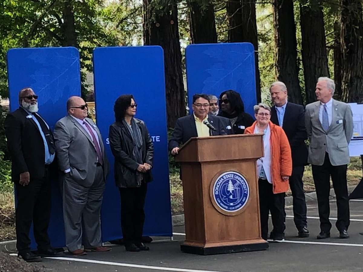 SSUExEd's tweet image. So exciting to see the groundbreaking of the @SSU_1961  Solar Panel Array Project!

The project will produce clean, renewable electricity for our campus, demonstrating the University's commitment to sustainability. 🌱

📸: Thank you Nina Mendia, for sharing these pictures!